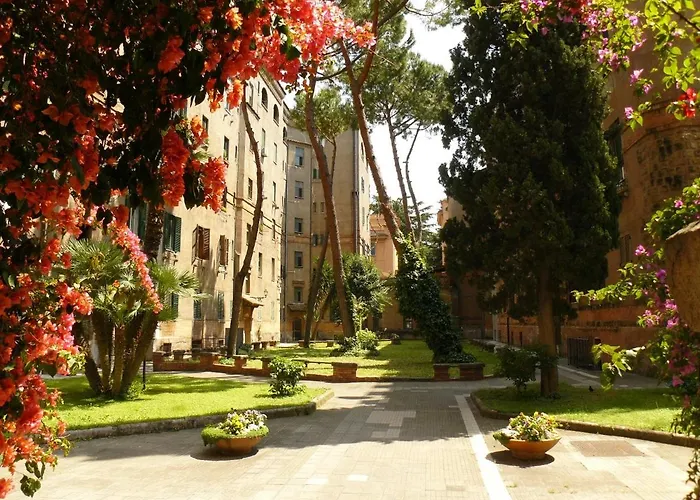 Dimora Del Papa Rome s